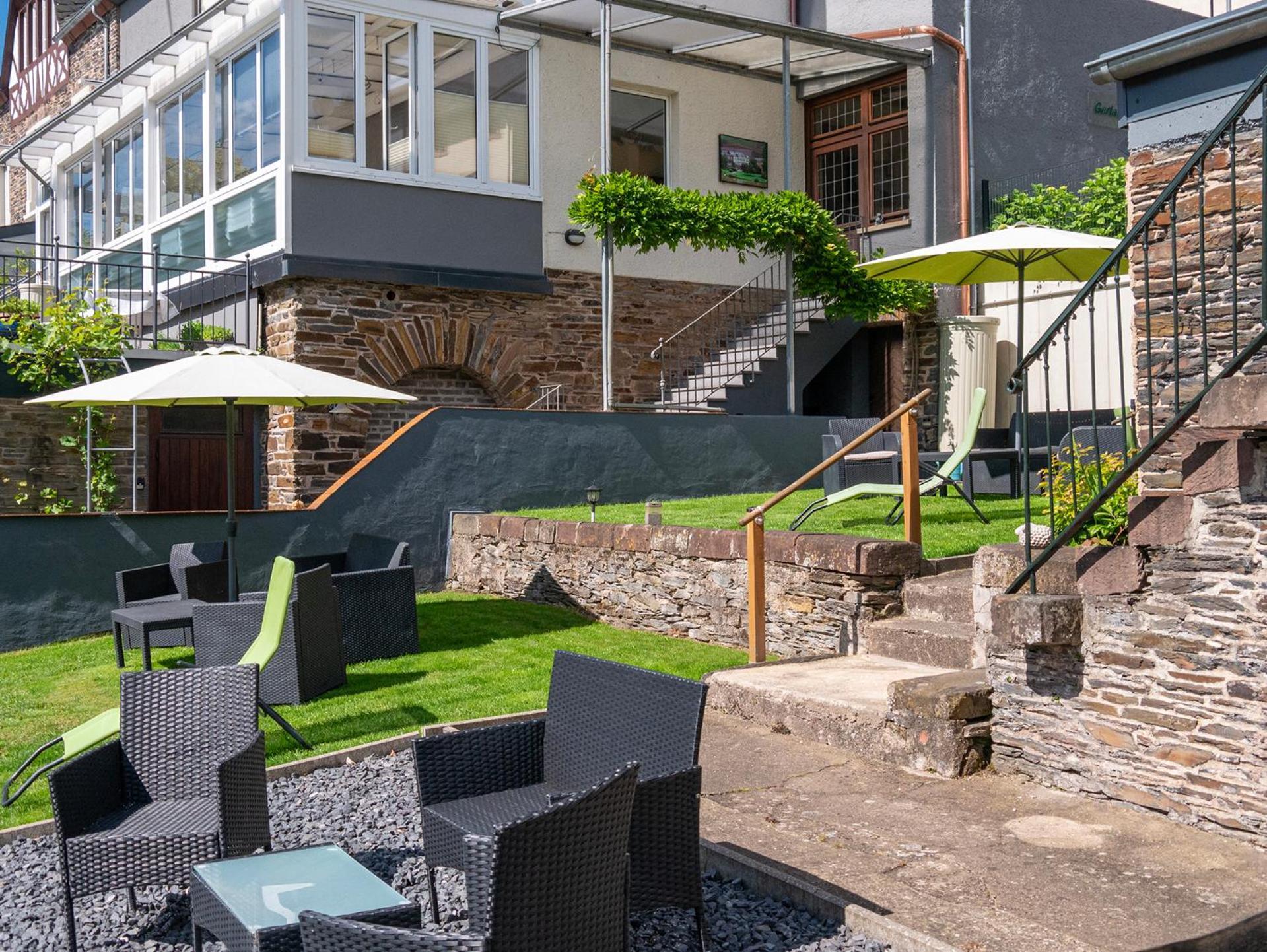 Weingut / Gaestehaus Gerlach Ирциг Экстерьер фото