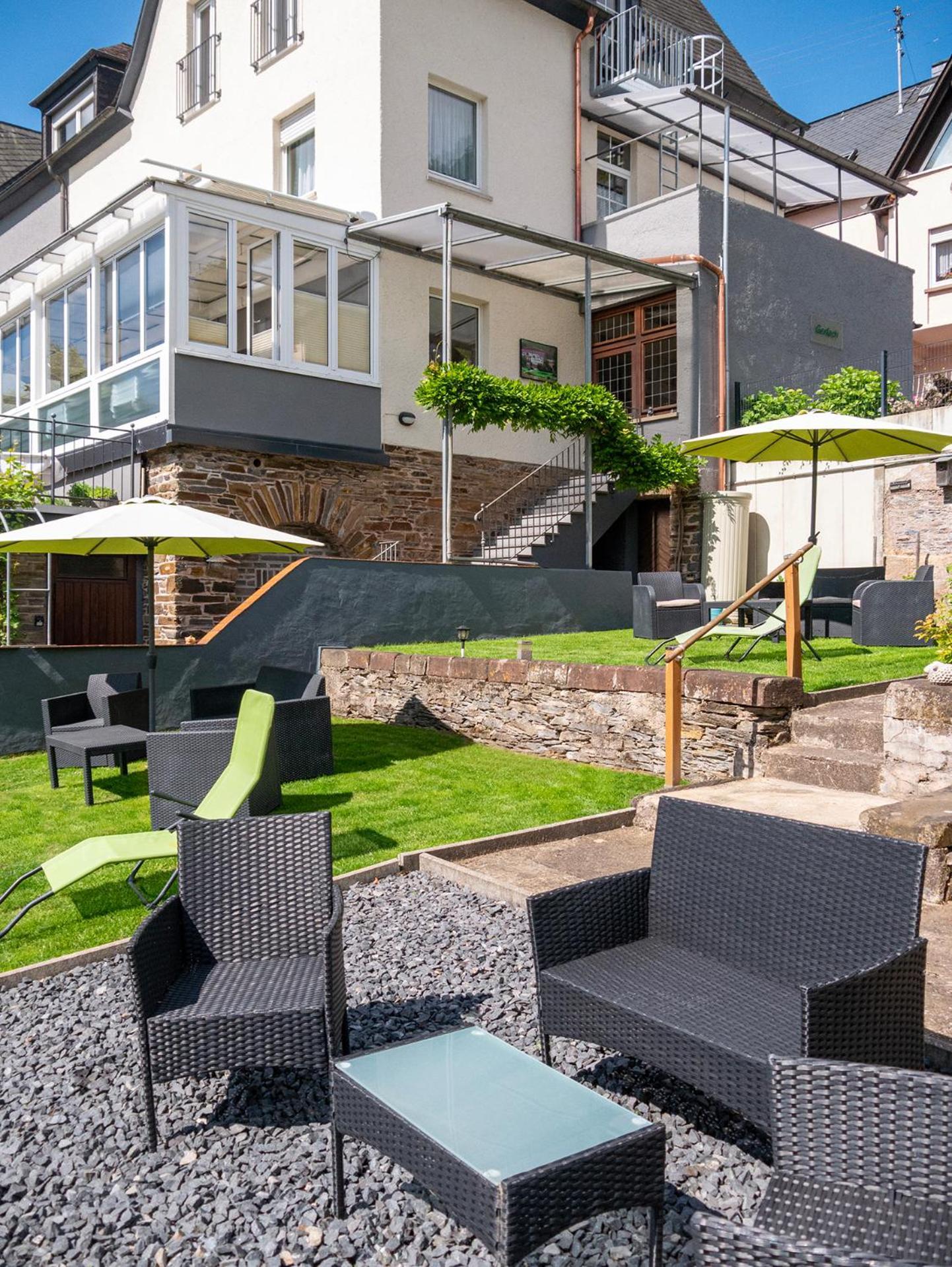 Weingut / Gaestehaus Gerlach Ирциг Экстерьер фото
