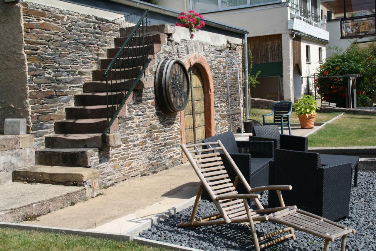 Weingut / Gaestehaus Gerlach Ирциг Экстерьер фото